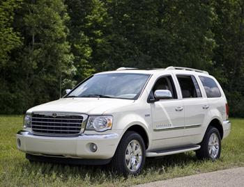 Our View 2009 Chrysler Aspen Hybrid