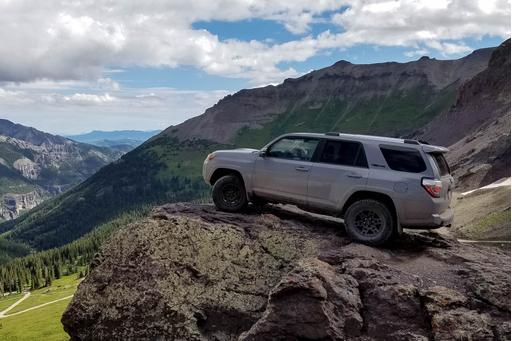 Difference Between Rav4 Le And Xle >> Toyota Introduces 2017 4Runner TRD Off-Road Trims | News | Cars.com Difference Between Rav4 Le And Xle >> Toyota Introduces 2017 4Runner TRD Off-Road Trims | News | Cars.com