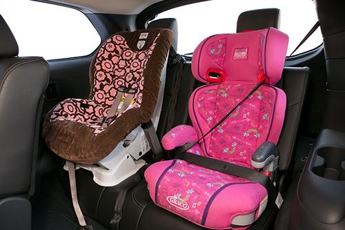 Does nissan pathfinder have 3rd row seating #2