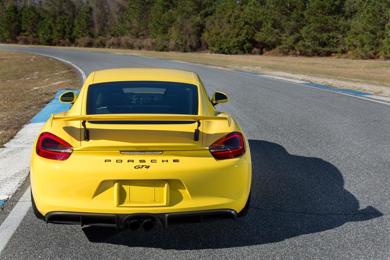 2016 Porsche Cayman GT4