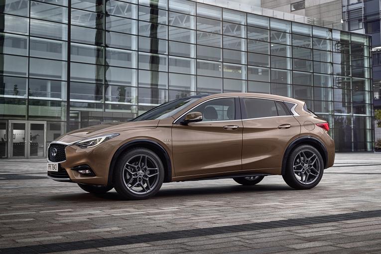 2017 Infiniti Q30;