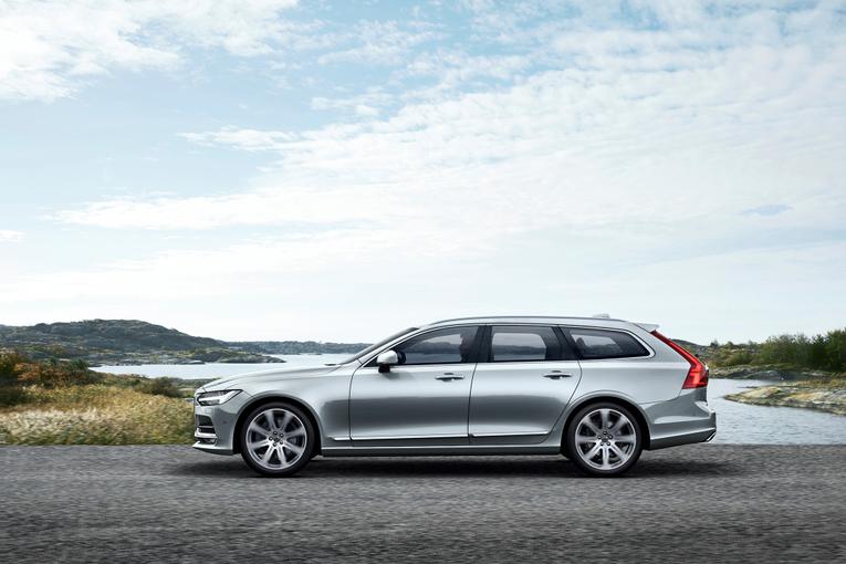 2017 Volvo V90