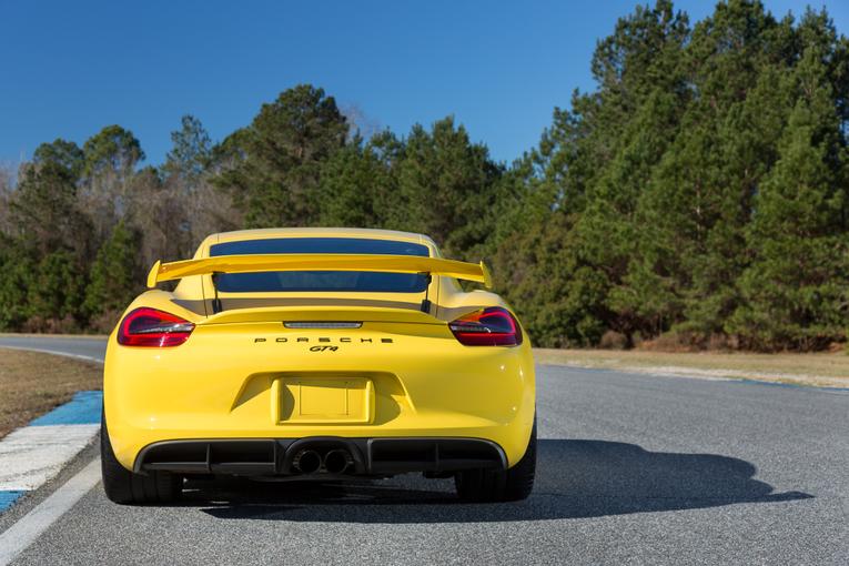 2016 Porsche Cayman GT4