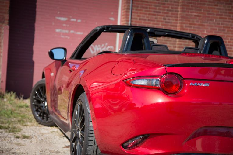 2016 Mazda MX-5 Miata;