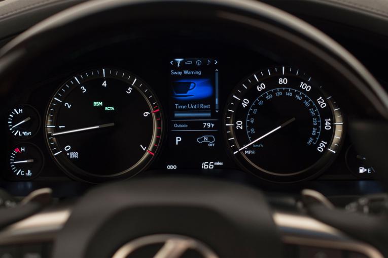2016 Lexus LX 570;