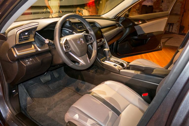 2016 Honda Civic;