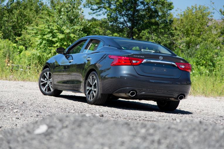 2016 Nissan Maxima;