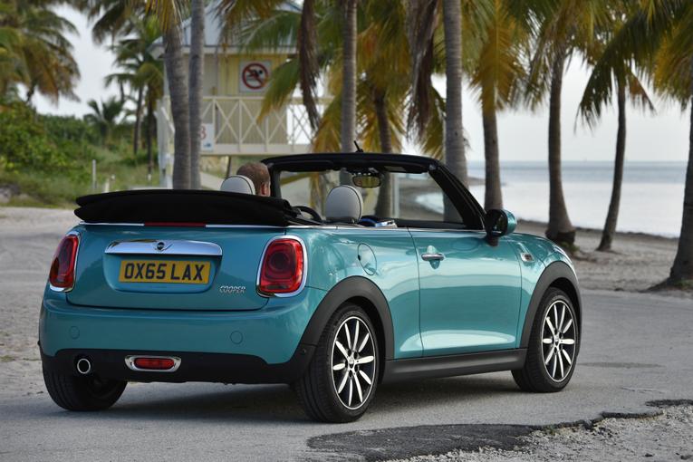 2016 Mini Convertible;