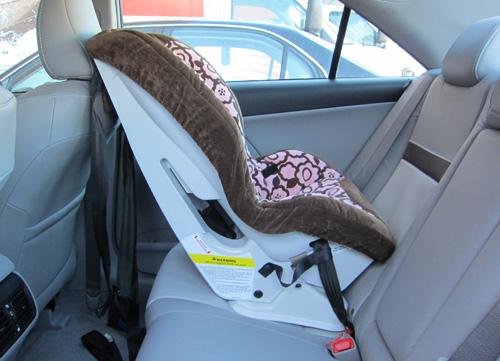 infant child car seat installation toyota #4