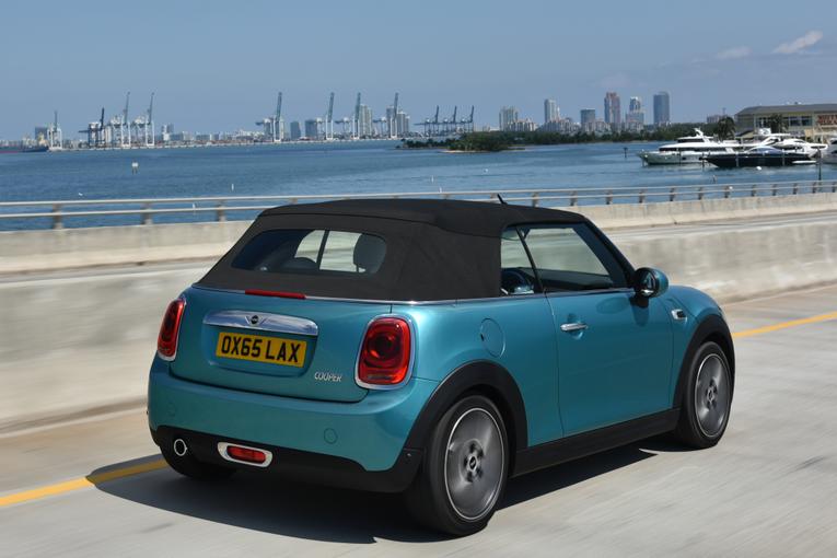 2016 Mini Convertible;