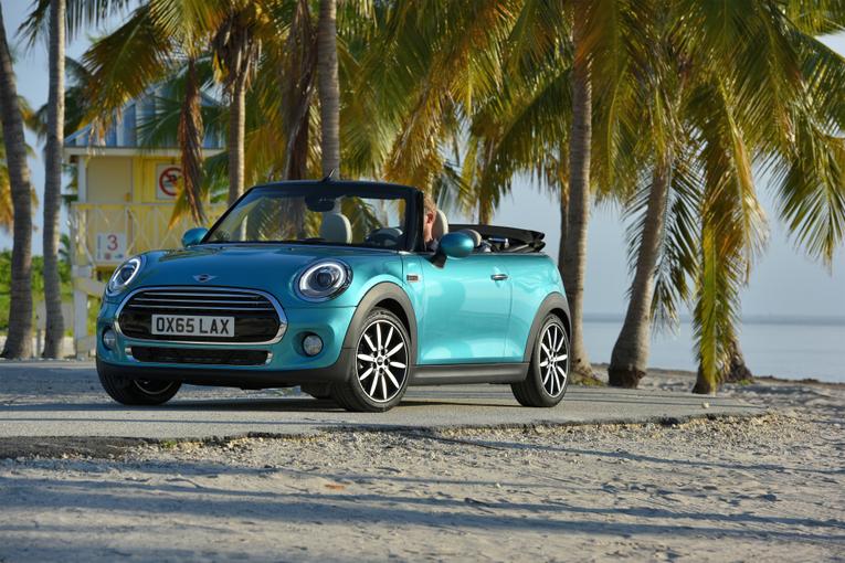 2016 Mini Convertible;