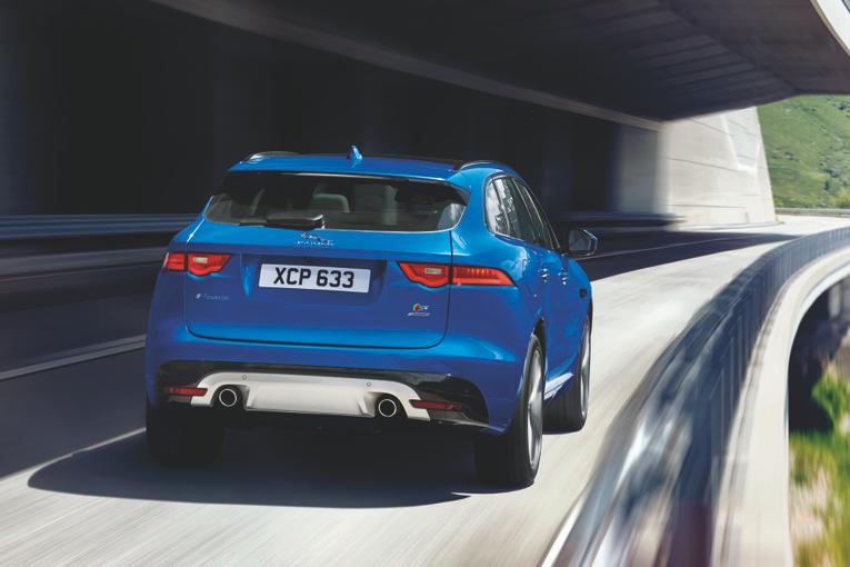 2017 Jaguar F-Pace;
