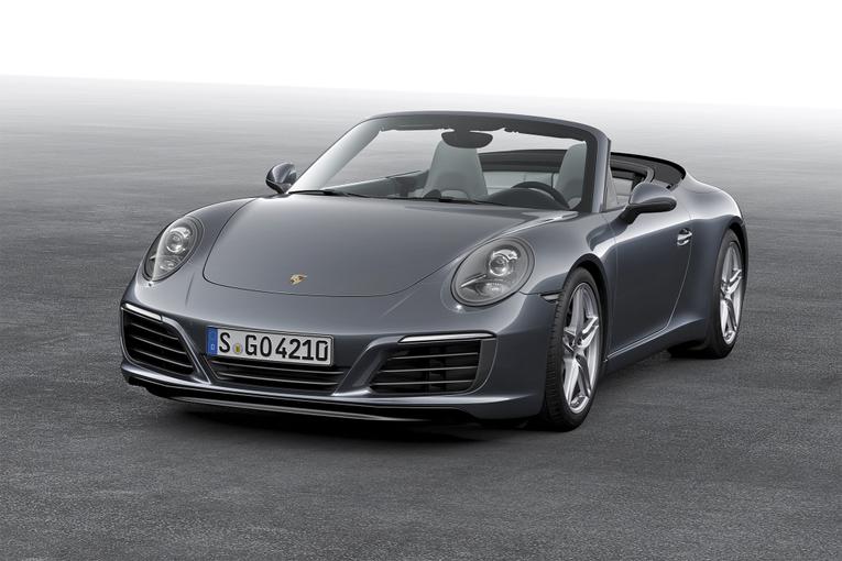 2017 Porsche 911 Carrera;