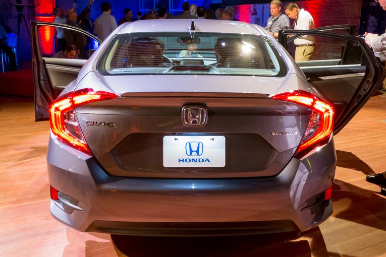 2016 Honda Civic;