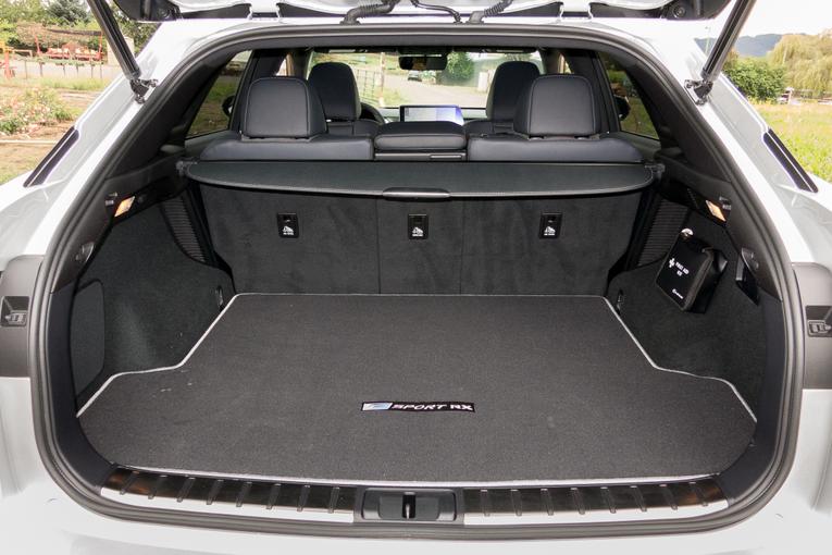 2016 Lexus RX 450h;