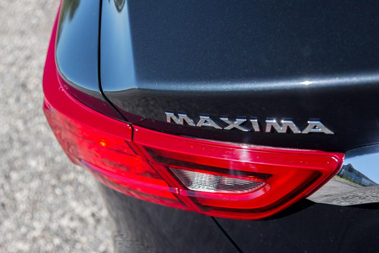 2016 Nissan Maxima;