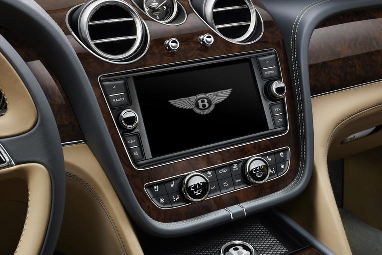 2017 Bentley Bentayga;