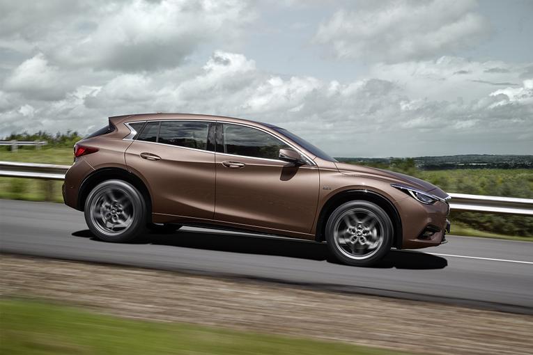 2017 Infiniti Q30;