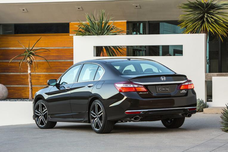 2016 Honda Accord;