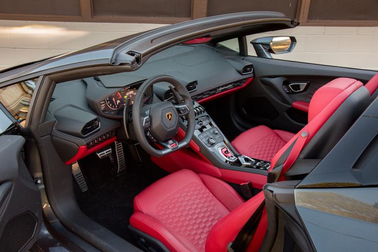 2016 Lamborghini Huracan LP610-4 Spyder