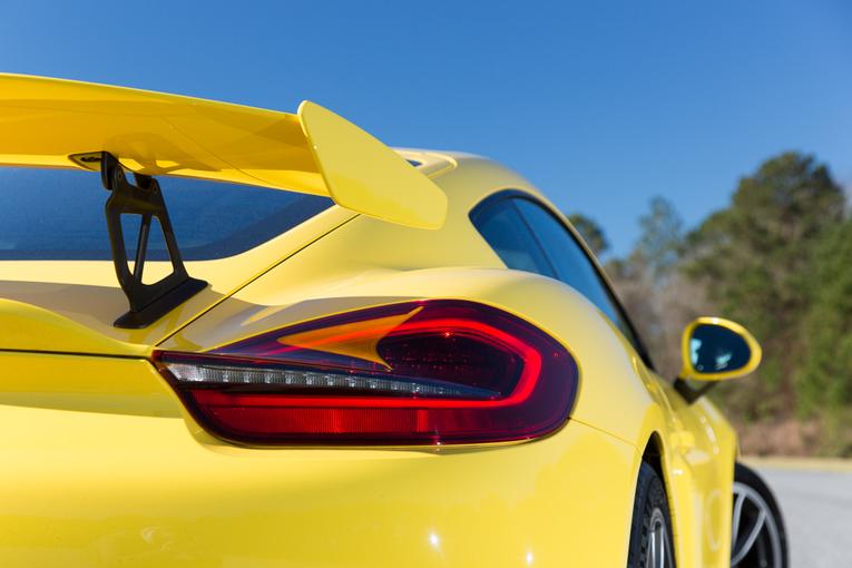 2016 Porsche Cayman GT4