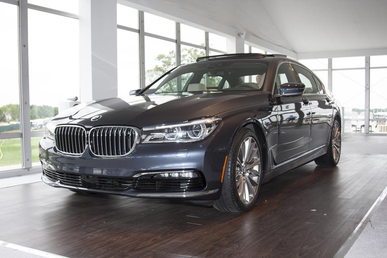 2016 BMW 7 Series;