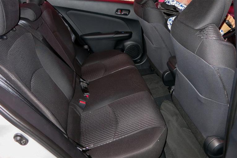 2016 Toyota Prius;