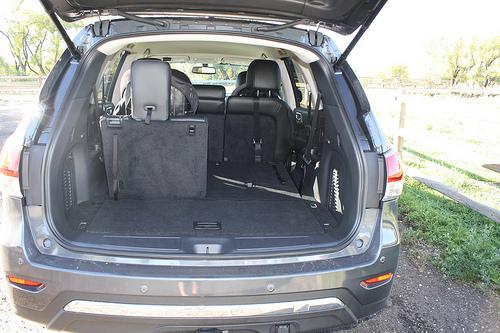 Nissan pathfinder cargo space #2