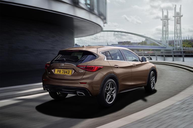 2017 Infiniti Q30;