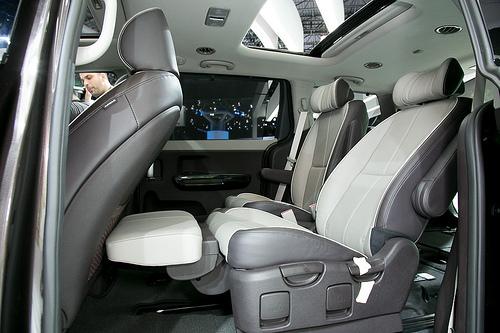 toyota sienna, second row seats fold up problem #6