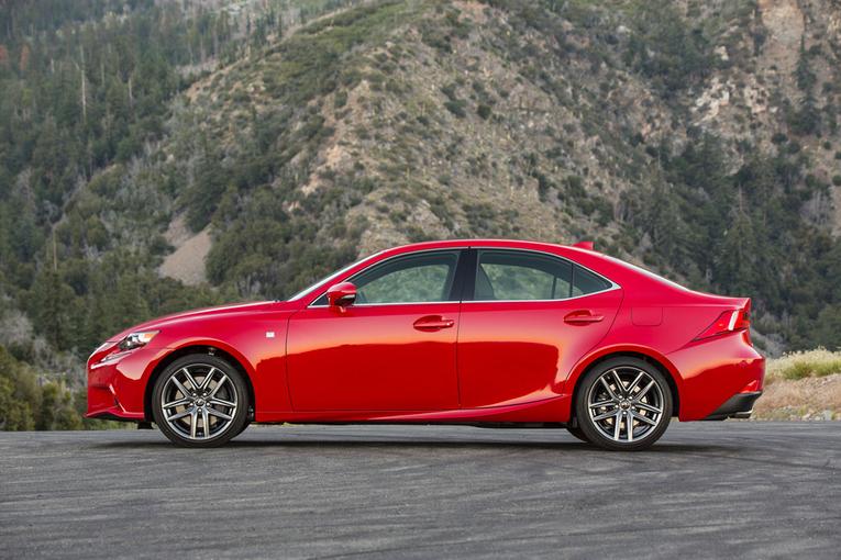 2016 Lexus IS 200t F Sport