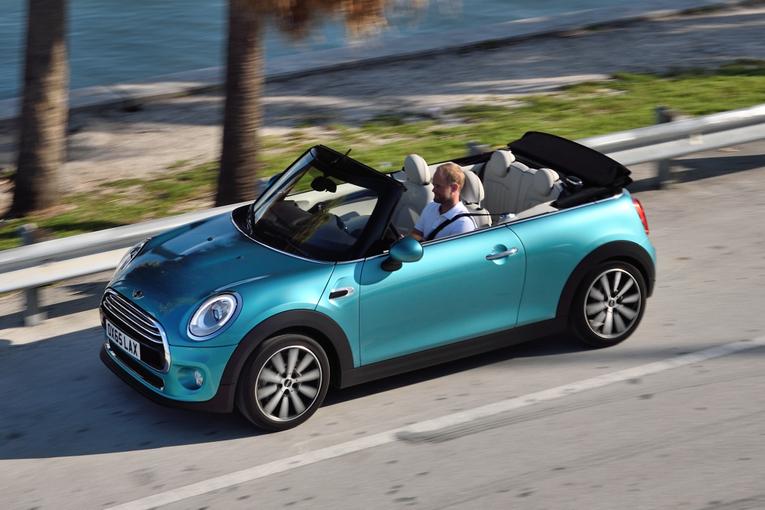 2016 Mini Convertible;