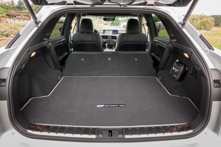 2016 Lexus RX 450h;