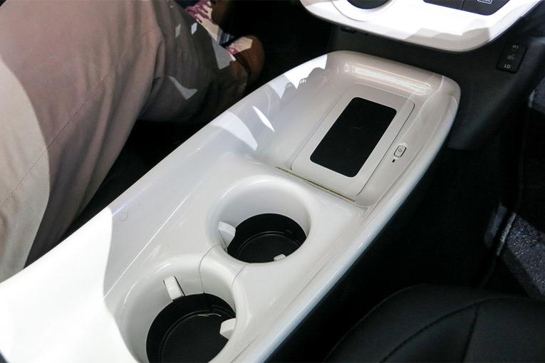 2016 Toyota Prius;