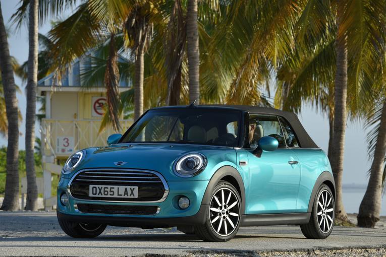 2016 Mini Convertible;