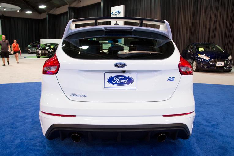 2016 Ford Focus RS;