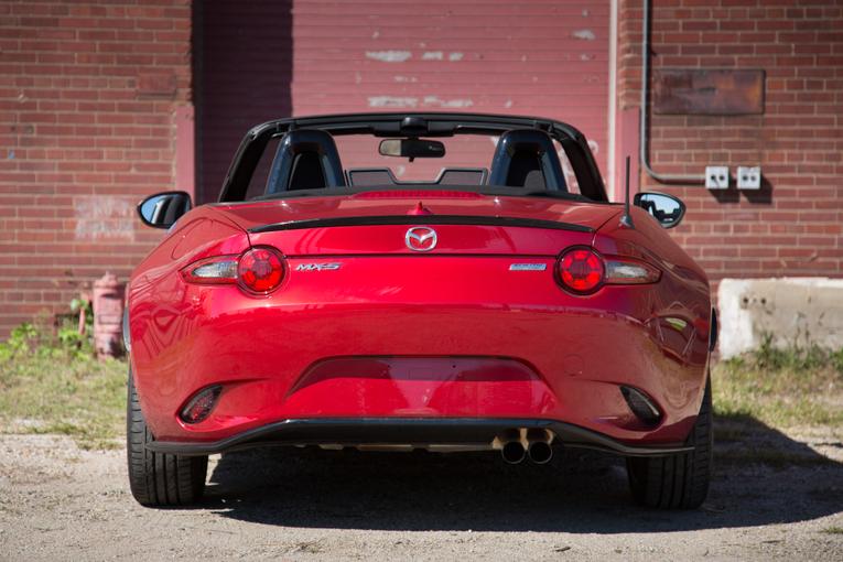 2016 Mazda MX-5 Miata;