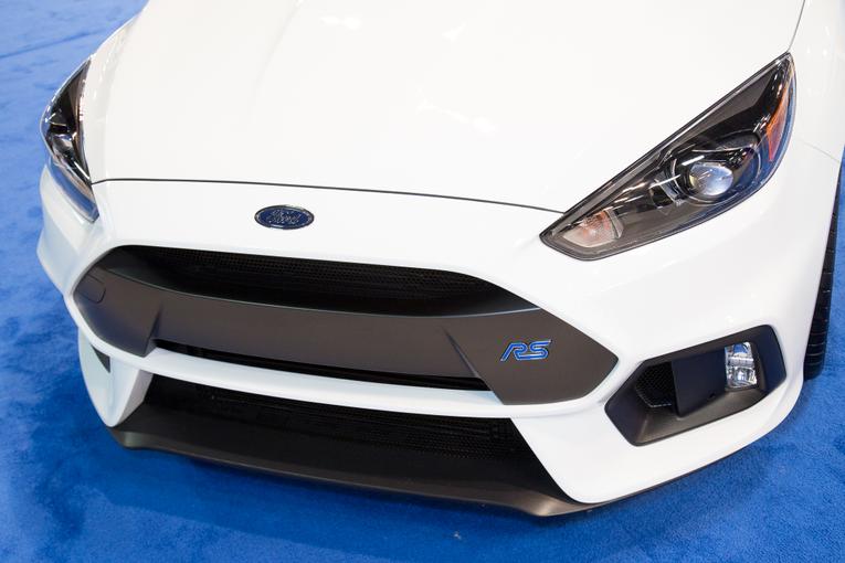 2016 Ford Focus RS;