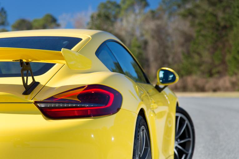 2016 Porsche Cayman GT4