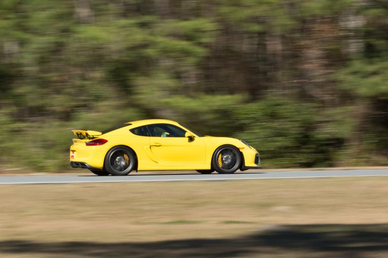 2016 Porsche Cayman GT4