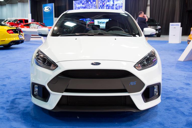 2016 Ford Focus RS;