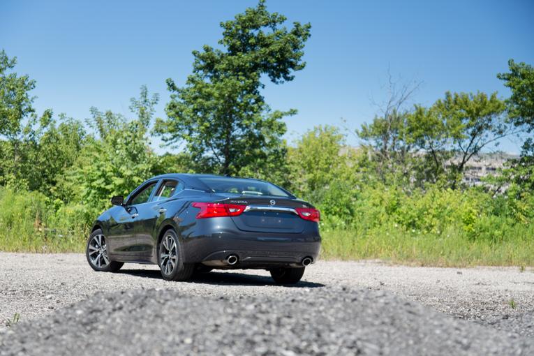 2016 Nissan Maxima;