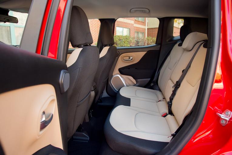 2015 Jeep Renegade;