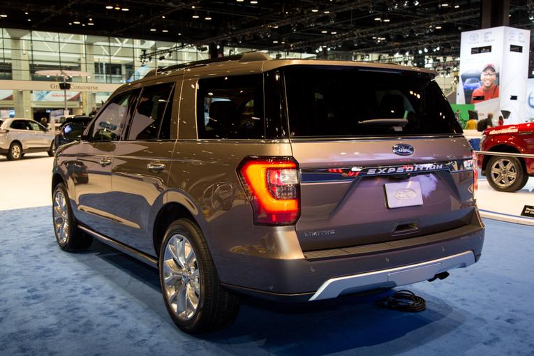 2018 Ford Expedi   tion Vs. 2017 Chevrolet Tahoe
