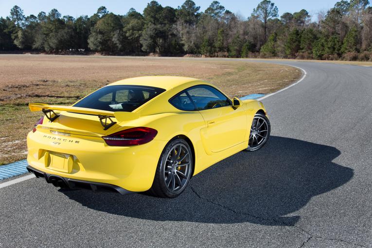 2016 Porsche Cayman GT4