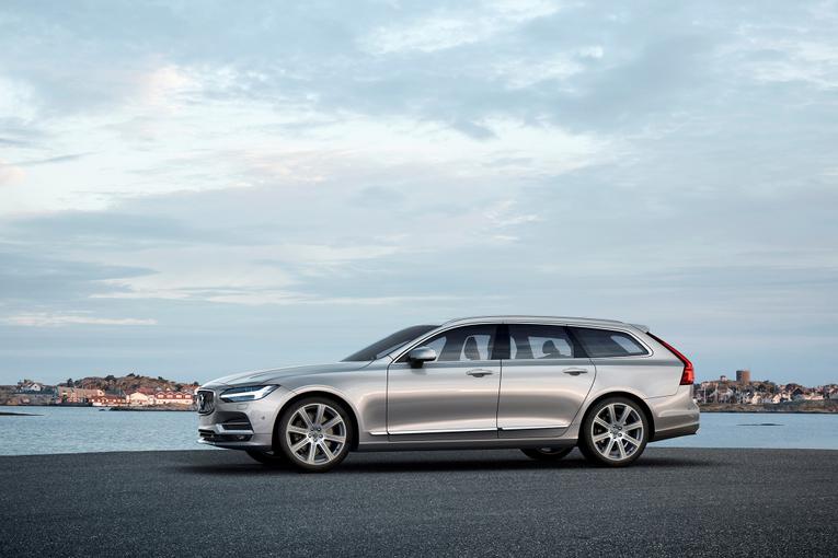 2017 Volvo V90