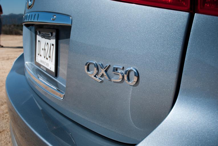 2016 Infiniti QX50;
