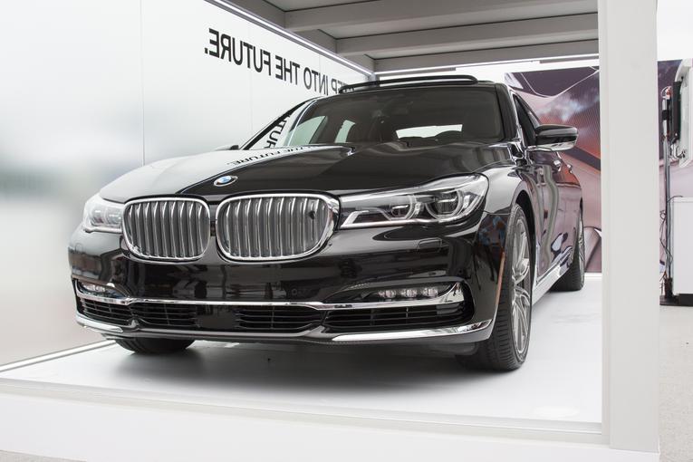 2016 BMW 7 Series;