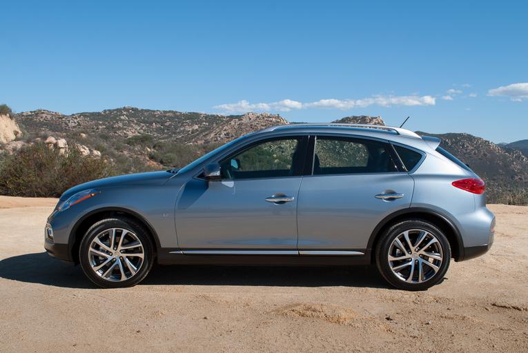 2016 Infiniti QX50;