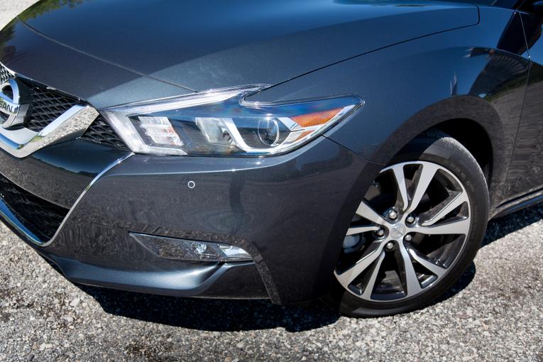 2016 Nissan Maxima;